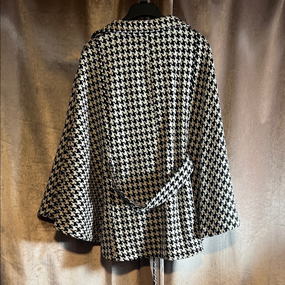 Calvin Klein Chic Belted Houndstooth Cape Coat with Zip Closure Size L/XL - Picture 12 of 14